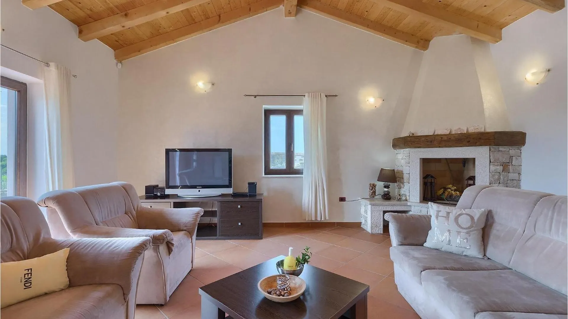 בית נופש רוביני Villa Nino